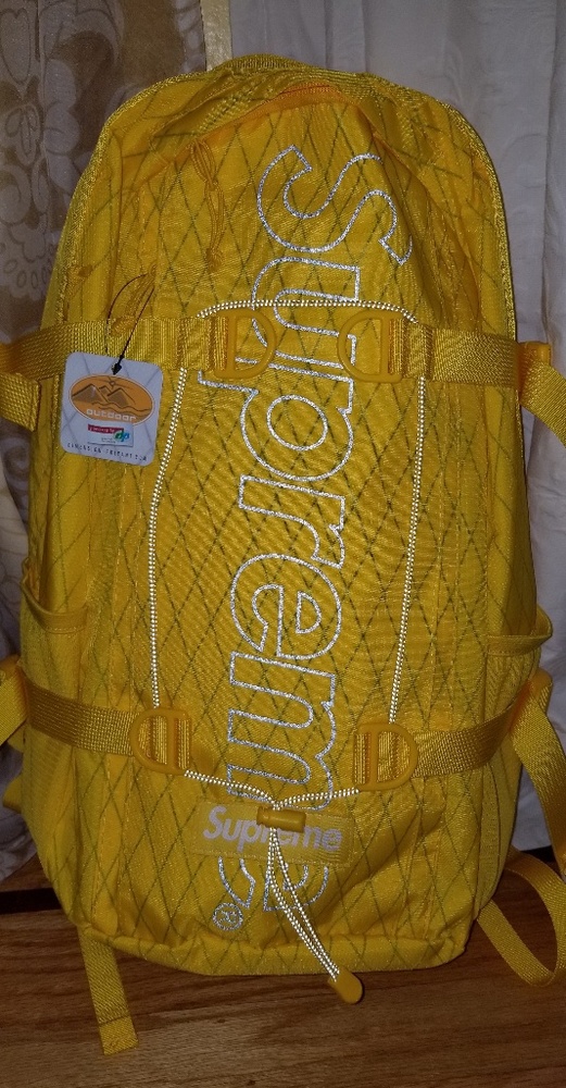 Supreme FW18 Backpack